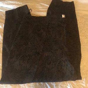 Womens paisley pull on pants never worn sz 24